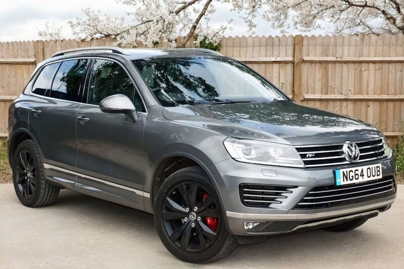VOLKSWAGEN TOUAREG